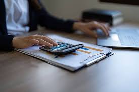 امنع انهيار الميزانية بمراجعة أسبوعية في 10 دقائق